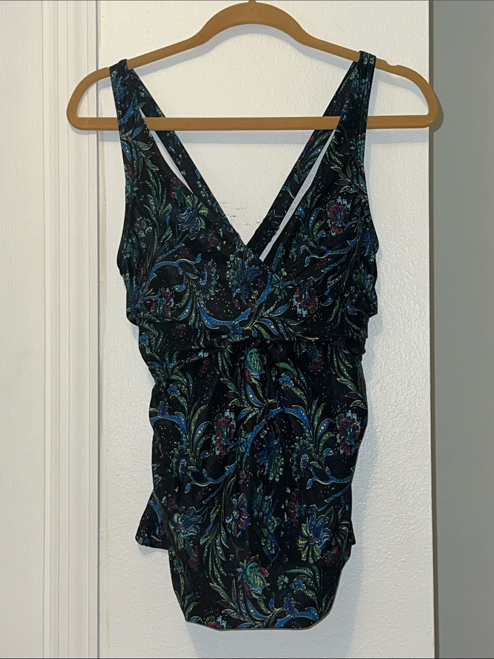 Floral V Neck Tankini Top in Black and Teal Swimwear Bathing Suit